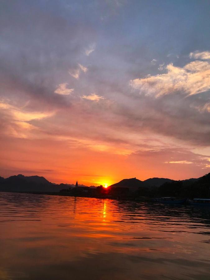 Phong Nha Escape Bungalow Exteriör bild